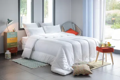 Obrázek produktu pro Přehoz na postel, rozměry 140 x 200 cm, gramáž 300 g/m², ochrana proti roztočům, vhodný do ložnice