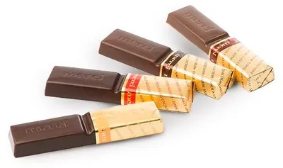 Produktbild von Merci Finest Selection Herbe Vielfalt Schokoladengenuss 250g 5er Pack