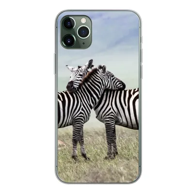 Produktbild von MuchoWow® Handyhülle Schutzhülle Hülle für iPhone 11 Pro Max Zebras - Gras - Schwarz - Weiß Silikon Softcase Handy Hülle - Schutz