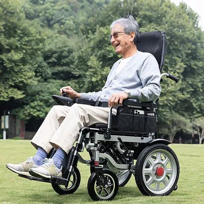Produktbild von Famanu Rollstuhltasche - Sichere Aufbewahrung für Rollstühle und Mobilitätshilfen