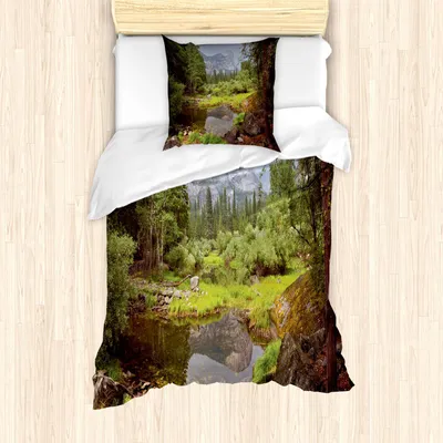 Produktbild von ABAKUHAUS Yosemite Bettbezug Set, Kleiner Frühling Wald Distant Mountain Bild Von Yosemite National Park Landscape Druck, 135 x 200 cm + 80 x 80 cm, Grün