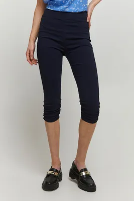 Image de b.young BYKEIRA BYDIXI Pantalon capri pour femme Pantalon en tissu stretch et froncé Poche avant Poche arrière Mélange de viscose Coupe slim