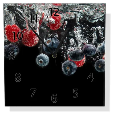 Produktbild von Wallario Design Wanduhr Waldfrüchte im Wasser aus Echtglas, Größe 30 x 30 cm