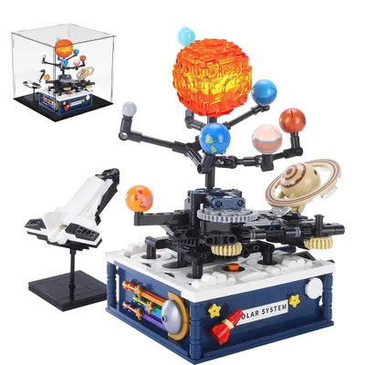Produktbild von Hand-cranked Drehbares Sonnensystem Bauspielzeug mit Licht, 775 Stück Beweglich Weltraumforschung Bauklötze Set für Kinder 8+ Jahre alt Spielzeug