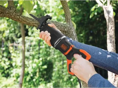 Immagine prodotto di Black&Decker Säbelsäge,750W BES301