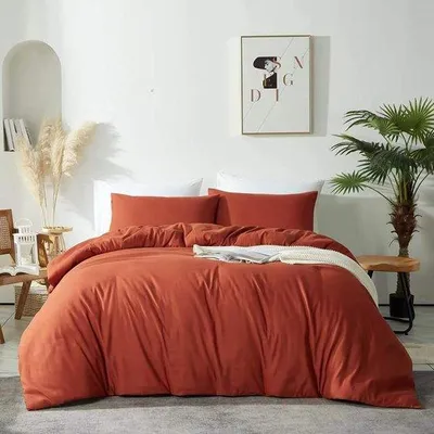 Productafbeelding van Unyqoos® Terracotta microvezel beddengoedset, 155 x 220 cm + 80 x 80 cm – effen kleur, verborgen rits, hoekbanden, kreukvrij, ademend