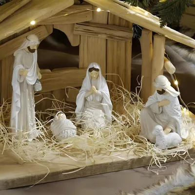 Produktbild von Krippenfiguren-Set "Heiligabend" 4 Weihnachtsfiguren aus Polyresin, 4-16 cm hoch, Figuren für die Krippe, Weihnachtsdeko
