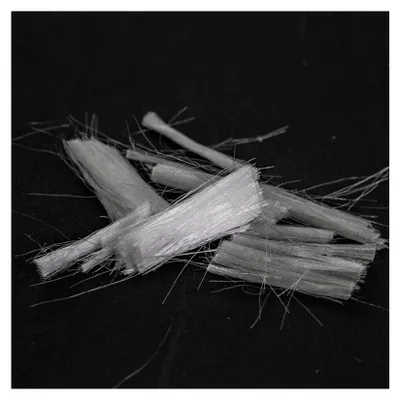 Zdjęcie produktu dla Wzmacniające włókna szklane Mapei Mapefibre, 6 mm, 250 g
