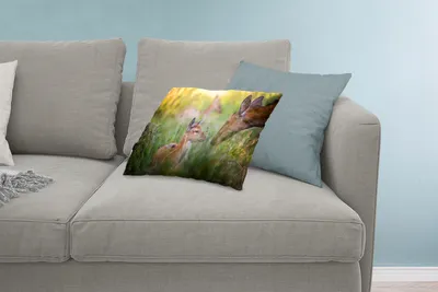Produktbild von MuchoWow® Zierkissen Sofakissen Wohnzimmer Dekokissen 60x40 cm Hirsche - Gras - Wald - Kopfkissen - Polster mit Foto
