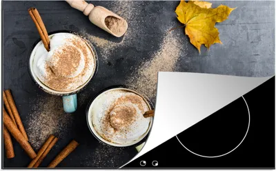 Produktbild von KitchenYeah© Herdabdeckplatte Ein herbstlicher Kaffee mit Zimt von oben betrachtet , 80x52cm, Küche Deko, Glaskeramikkochfeld Herdabdeckung, Abdeckplatte fùr Kochfeld