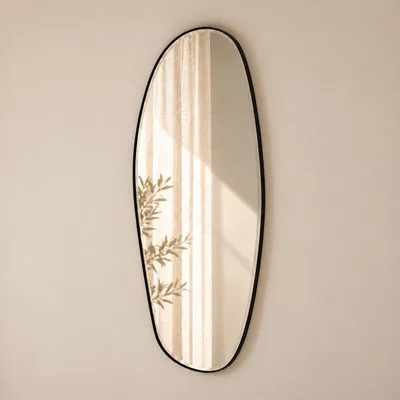 Produktbild von Indore Home - Spiegel Belle - Organische Form - Schwarz - 120cm x 50cm, KI-generiertes Bild