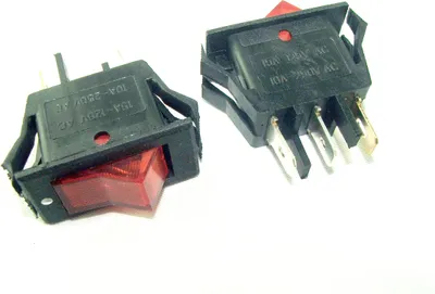 Immagine prodotto di Interruttore Rosso 15A On-Off Irs-1-6C