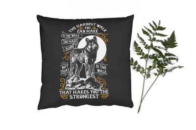 Produktbild von MuchoWow® Zierkissen Sofakissen Wohnzimmer Dekokissen 60x60 cm Wolf - Tiere - Retro - Zitat - Sitzfläche - Foto Polster