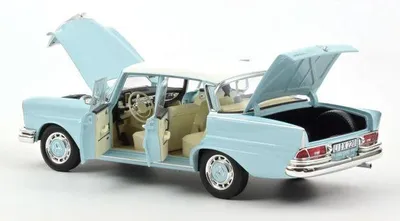 Produktbild von NOREV 1:18 Mercedes 220 S (1965) - light blue