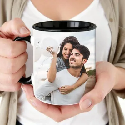 Produktbild von Personalisierte Fototasse - DIY Tasse mit eigenem Bild, 330 ml Keramikbecher, Geschenkidee für Männer, Frauen, Weihnachten, Valentinstag oder Geburtstag (Schwarz)