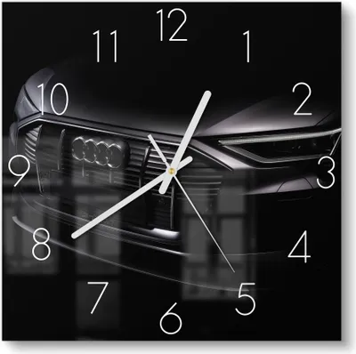 Produktbild von DEQORI Glasuhr 30x30 cm Zahlen 'Audi Frontalaufnahme' Wanduhr Glas Uhr Design leise