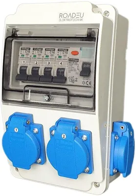 Zdjęcie produktu dla Rozdzielnica zasilająca 4 x 230V z wyłącznikiem różnicowoprądowym i zabezpieczeniem przeciwprzepięciowym