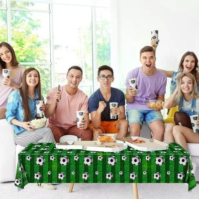 Produktbild von Wasserdichter Fußballtischüberzug Set 137 x 274 cm für Fußballparty und Hochzeit