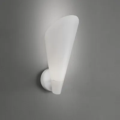 Zdjęcie produktu dla Nowoczesna lampa ścienna Calle 1 w kolorze białym Polilux wyprodukowana we Włoszech