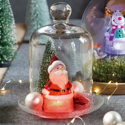 Produktbild von LED Weihnachtsmann, beleuchtet RGB, Deko Winter Weihnachten, Batterie (inkl.)
