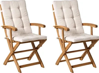 Produktbild von BELIANI Gartenstuhl 2er Set Hellbraun Akazienholz Klappbar mit Auflagen Hellbeige Hohe Armlehnen Modern Garten Balkon Klappstuhl Niedriglehner Stuhl