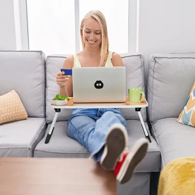 Produktbild von Relaxdays Laptoptisch für Bett & Couch, H x B x T: 26 x 63 x 40 cm, klappbarer Betttisch, Notebooktisch, hellbraun/weiß