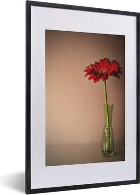 Produktbild von MuchoWow® Gerahmtes Poster Blume - Vase - Stilleben 40x60 cm - Poster mit Schwarzem Bilderrahmen Wandposter Rahmen Foto Bilder - Poster in Rahmen