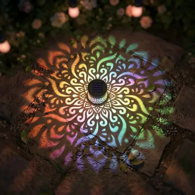 Produktbild von Solar Wandleuchten 2er Set, Mandala Effekt Gartenbeleuchtung, Metall, 7-Farben LED Farbwechsel, IP65 Wasserdicht, für Zaun, Terrasse & Garten Deko
