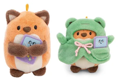 Obrázek produktu pro NICI plyš MyMochi Liška Geeks 8cm v kostýmu žabky a videohrou, set dárkové balení 8,5x6,5x10cm