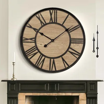 Image de Grande horloge murale en bois de 80 cm pour le salon