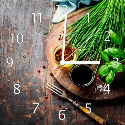 Produktbild von Wallario Design Wanduhr Kräuter, Öle und Gewürze auf einem Holzbrett aus Echtglas, Größe 30 x 30 cm