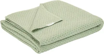 Produktbild von Unyqoos® Babydecke für Kinderbett – 100% Baumwolle, 110 x 140 cm, Pure Sage (sanftgrün), gestrickt mit gestepptem Muster, weich und atmungsaktiv
