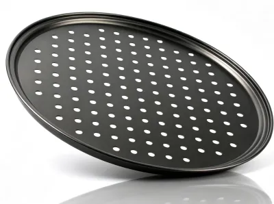 Productafbeelding van Pizza pan met gaatjes - Geperforeerde anti-aanbak bakplaat van koolstofstaal - Ronde bakaccessoire - 28 cm