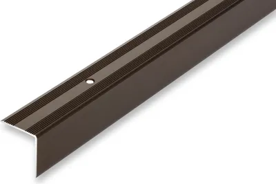 Produktbild von (15,48EUR/m) 30 x 32 x 1000 mm Treppenwinkel bronzefarben gebohrt inkl. Montageset Treppenkantenprofil Treppenkante