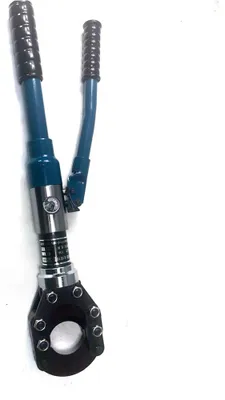 Imagen del producto de Alicate hidráulico para cortar cables, funcionamiento manual, con una fuerza de 70 kN. Herramienta para el trabajo de metales