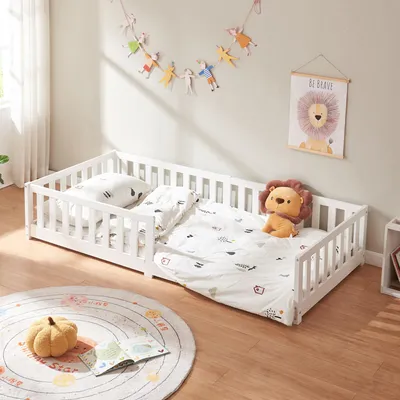 Immagine prodotto di Letto per bambini 'Tanna' da terra 90 x 200 cm Letto Montessori con protezione anticaduta in legno di pino bianco