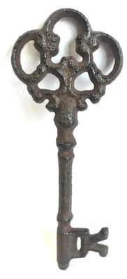 Produktbild von B&S Nostalgischer Dekoschlüssel aus Gusseisen in antik brauner Rostoptik 15 cm