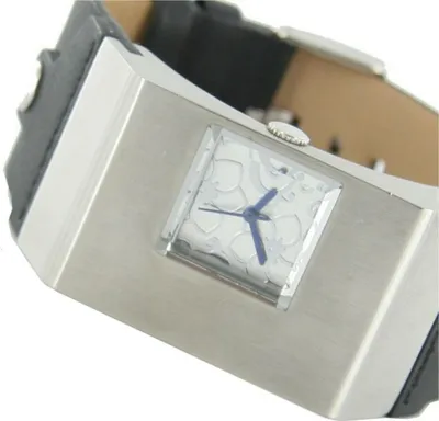 Produktbild von The One Uhr Double Screen AN02M02