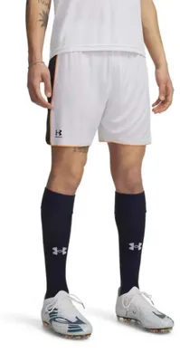 Imagen del producto de Pantalón corto Under Armour Challenger Train, color blanco, talla M para hombre