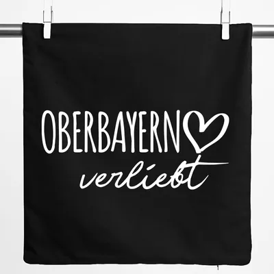 Produktbild von Huuraa Kissenbezug Oberbayern verliebt 40x40cm Black Baumwolle Dekokissenbezug Geschenkidee