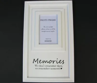 Produktbild von Moderner, weißer Fotorahmen 'MEMORIES' aus Holz für ein Foto 10x15 cm
