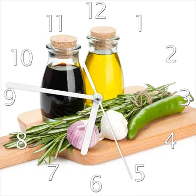 Produktbild von Wallario Design Wanduhr Gewürze, Kräuter und Öle auf einem Holz-Schneidebrett aus Echtglas, Größe 20 x 20 cm
