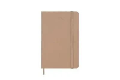 Zdjęcie produktu dla Kalendarz tygodniowy Moleskine na 12 miesięcy 2024, format kieszonkowy/A6, 1 tydzień = 1 strona, linia po prawej stronie, twarda okładka, kolor piaskowo-brązowy
