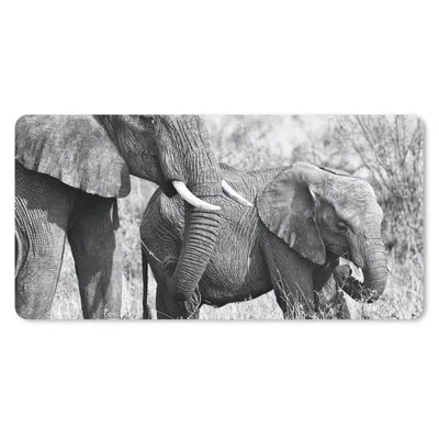 Produktbild von MuchoWow® Mauspad Mousepad Elefant - Tiere - Gras - Schwarz und weiß 60x30 cm - Mousepads - Maus Mat - Pad - Mausunterlage - Nachhaltig