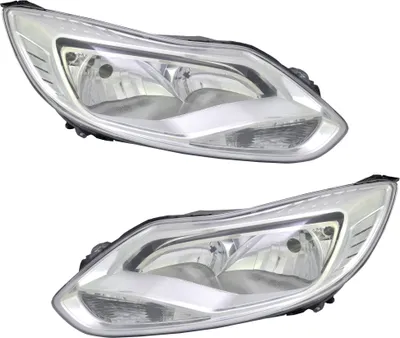 Produktbild von TYC Scheinwerfer Set für Ford Focus MK3 4/2011-9/2014 H1 H7 LWR Stellmotor Chrom