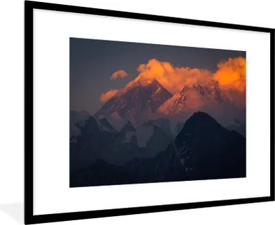 Produktbild von MuchoWow® Gerahmtes Poster Sonnenuntergang im Himalaya mit Mount Everest, Nepal 90x60 cm - Poster mit Schwarzem Bilderrahmen Wandposter Rahmen Foto Bilder - Wanddekoration - Fotos