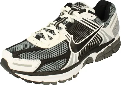 Produktbild von Nike Zoom Vomero 5 "Dark Grey Black White Metallic Silver", Größe: 44