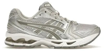 Imagen del producto de ASICS Gel-Kayano 14, color gris claro (para mujer) - Talla EU 40