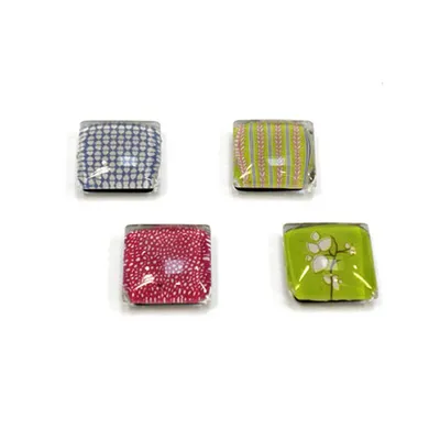 Produktbild von Dahle Deko Magnet quadratisch 25 x 25mm, 4 Stück im Blister