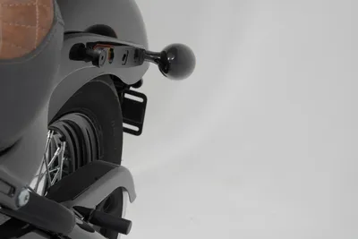 Produktbild von SW-MOTECH SLH Seitenträger links Softail Street Bob